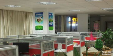 建設路700平米精裝寫字樓急租，配套齊全，辦公無憂